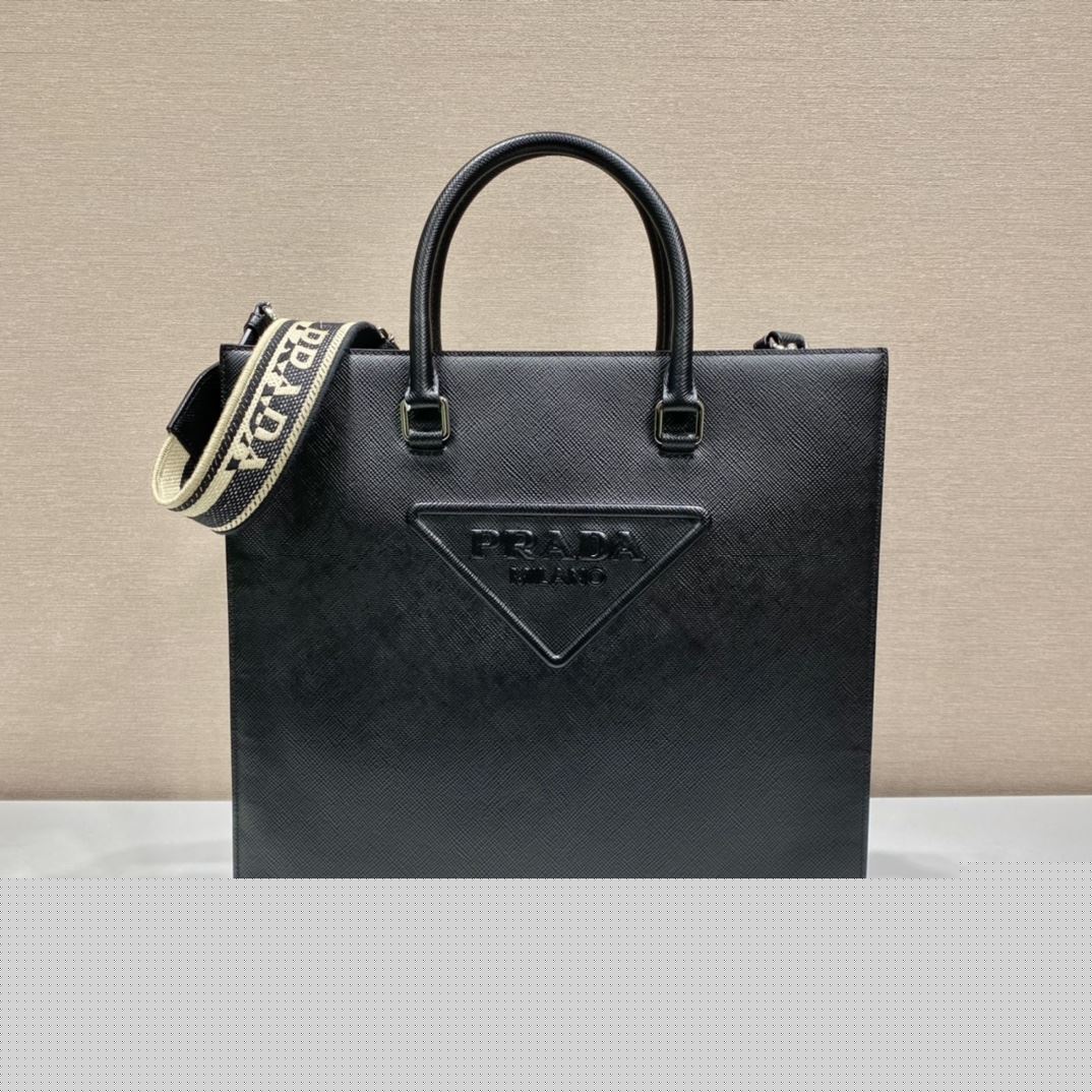 Pra*a top handle bags